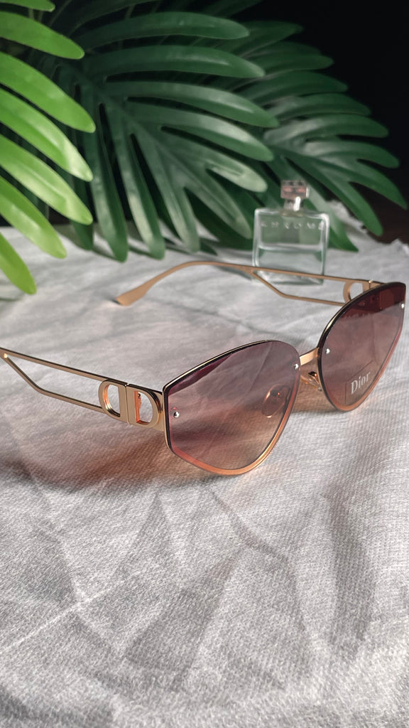 Dior Signature D – Sunset Gold Edition