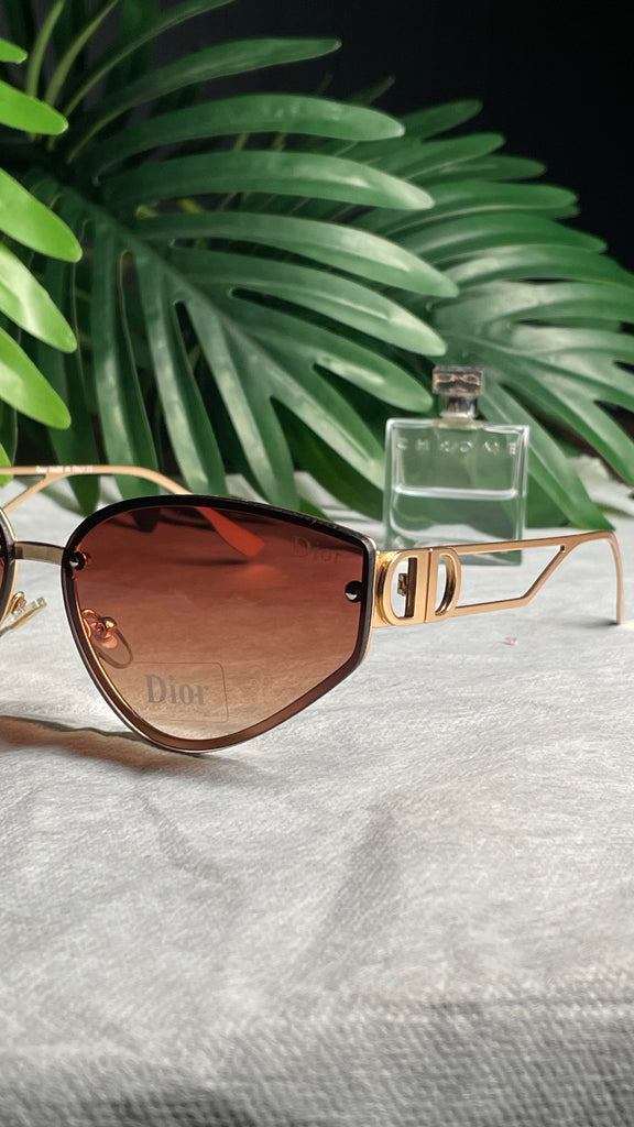 Dior Signature D – Sunset Gold Edition