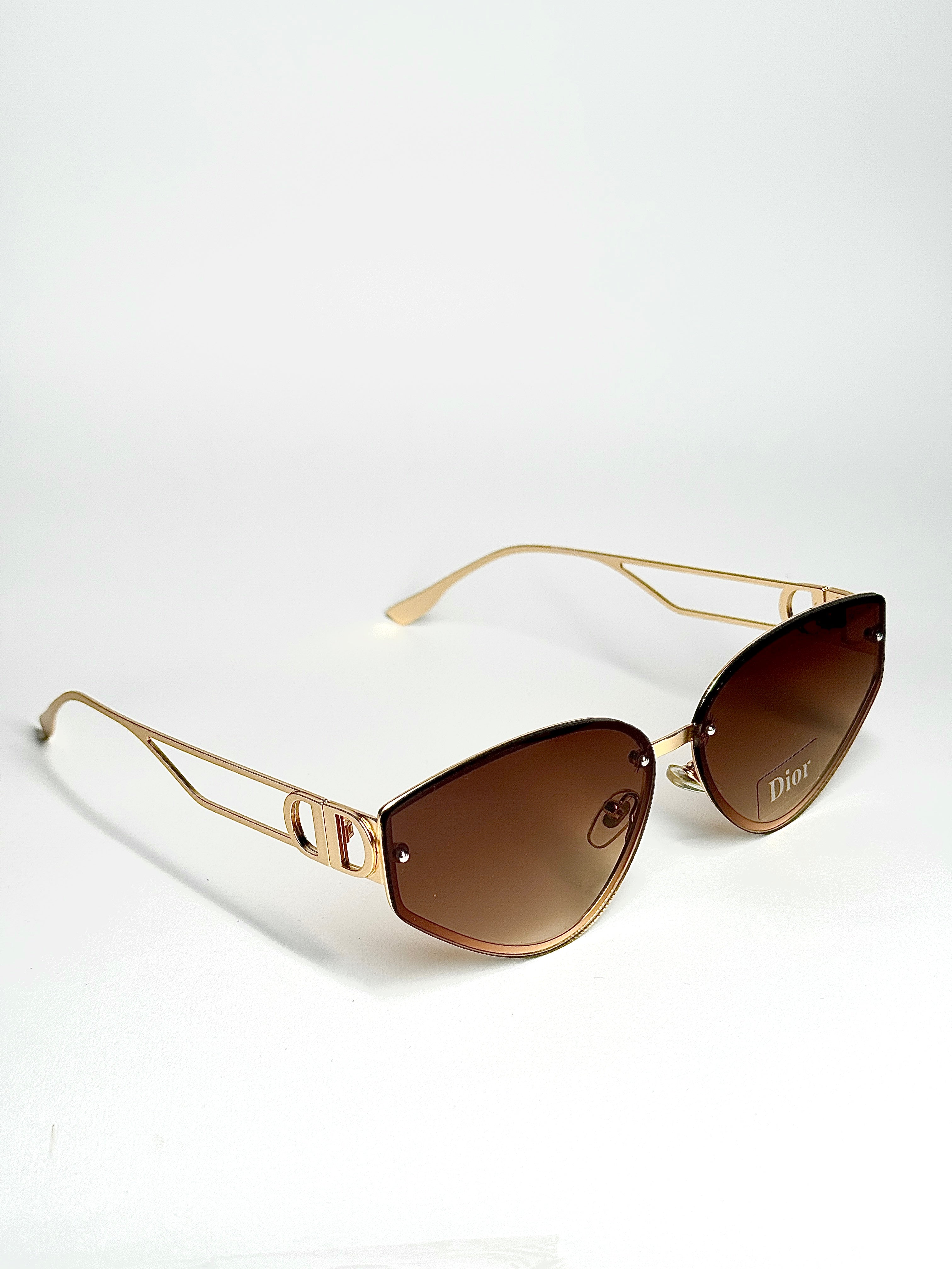 Dior Signature D – Sunset Gold Edition